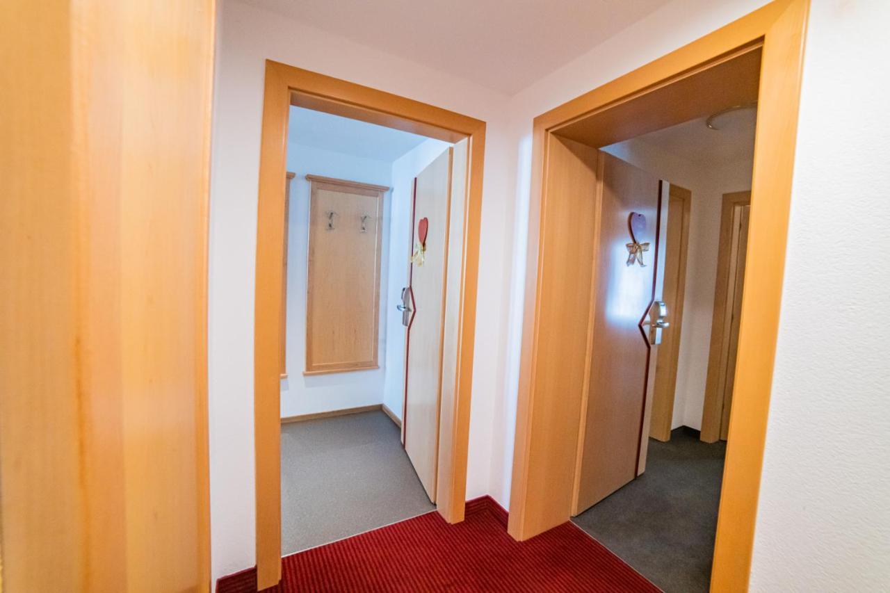 Aparthotel Hochland Gmbh Nauders Exterior photo