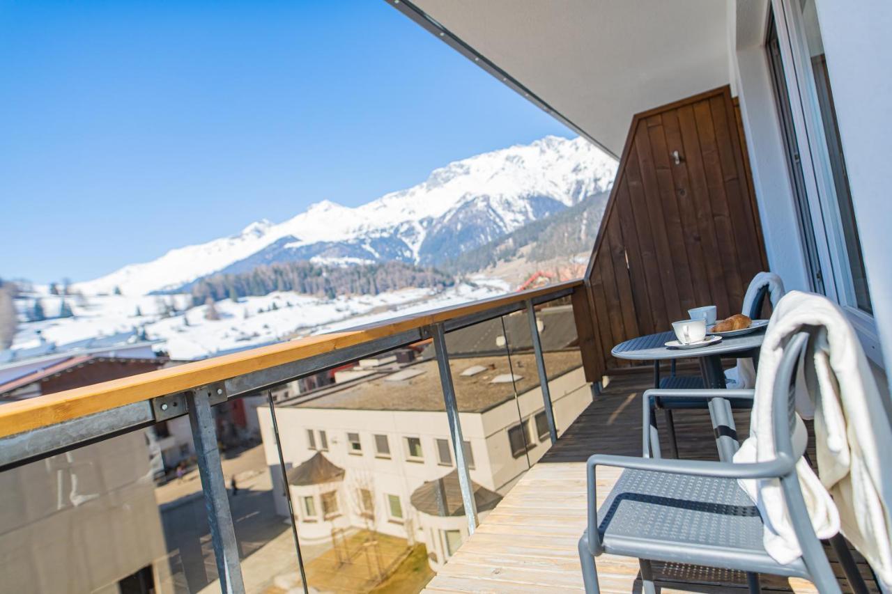 Aparthotel Hochland Gmbh Nauders Exterior photo